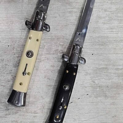 Stiletto ღილაკიანი დანა/AKC Italy